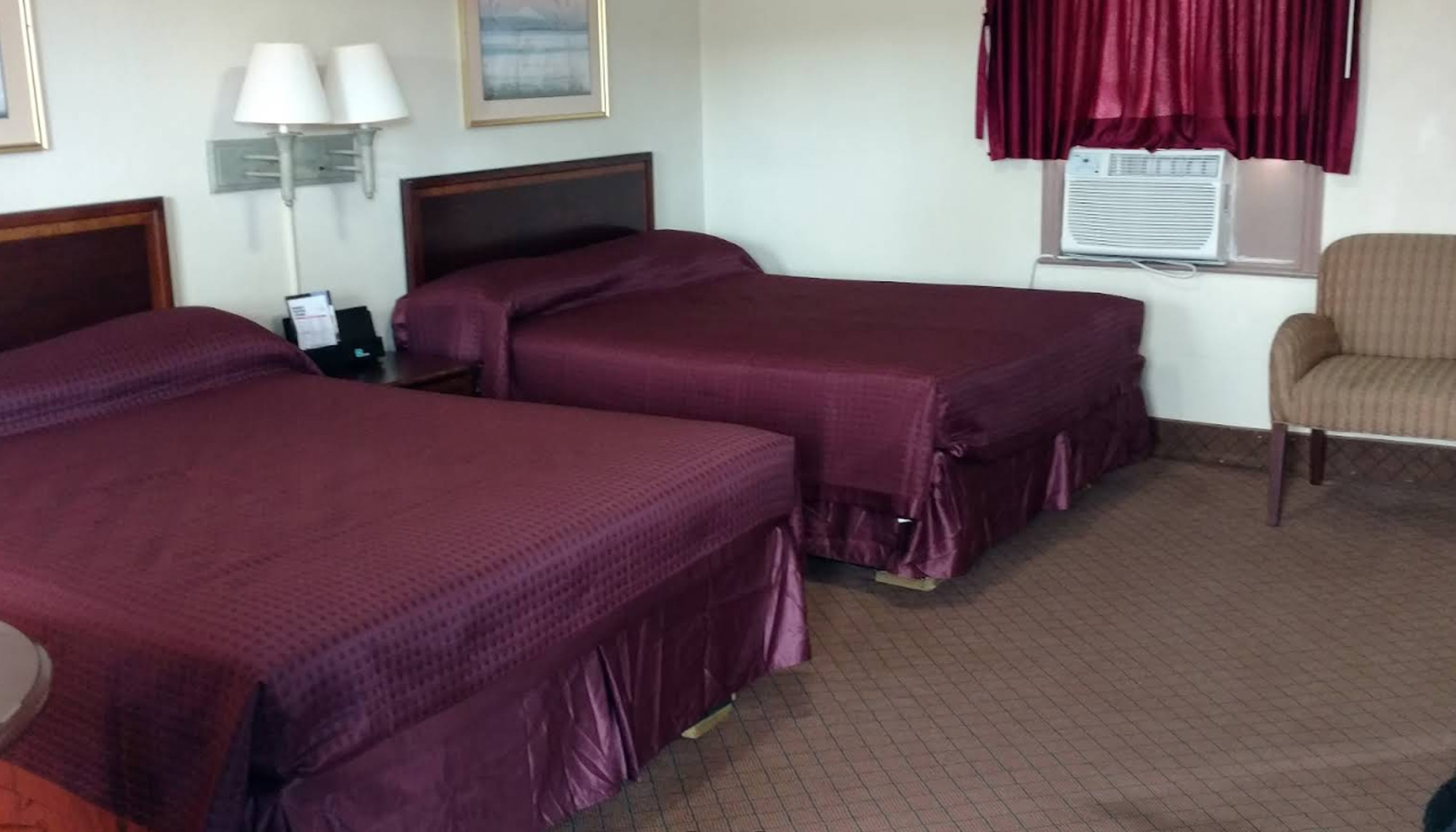 King Size Room in Perry, FL